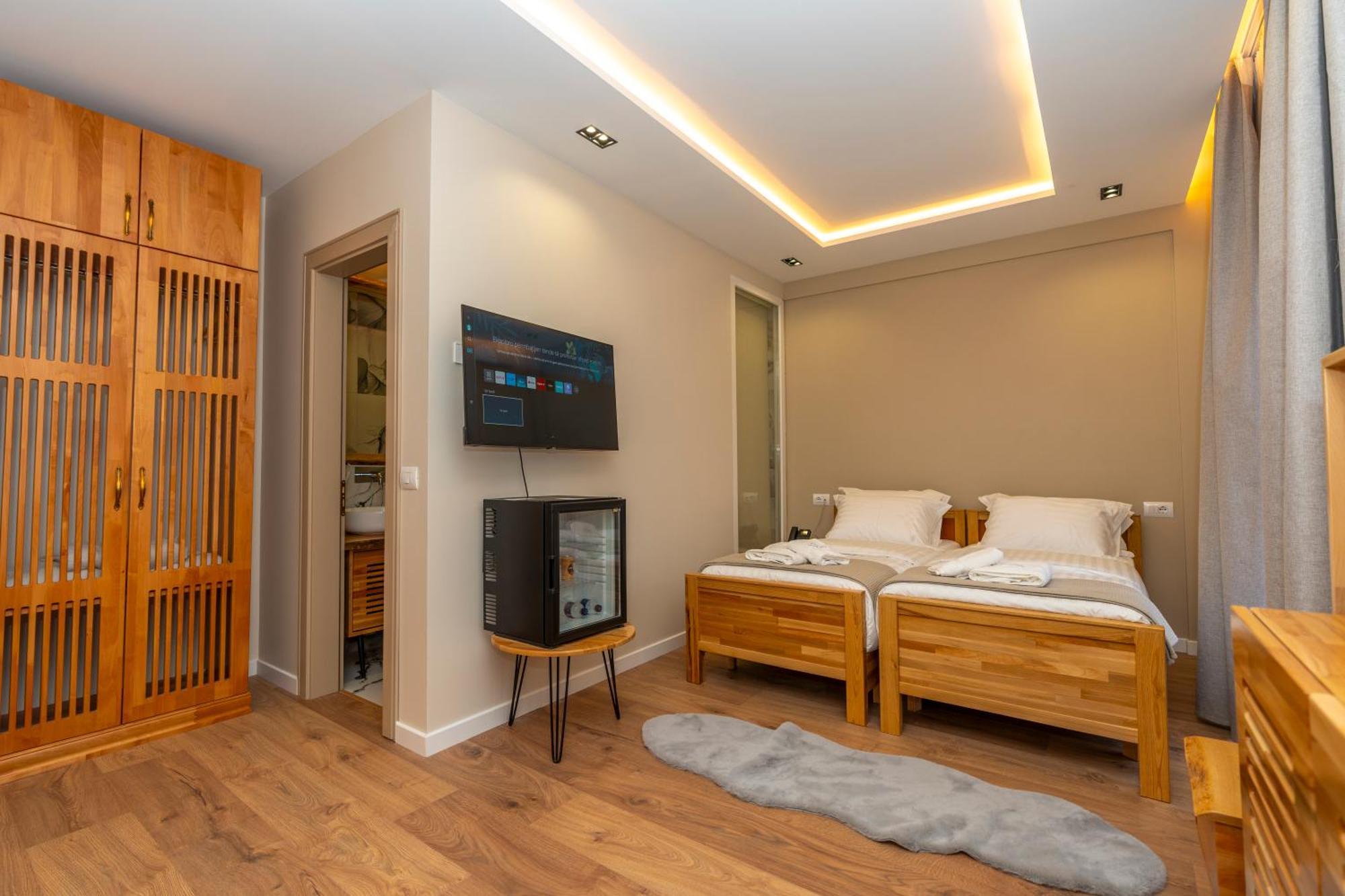 Hotel Jezerca เธทธ์ ภายนอก รูปภาพ