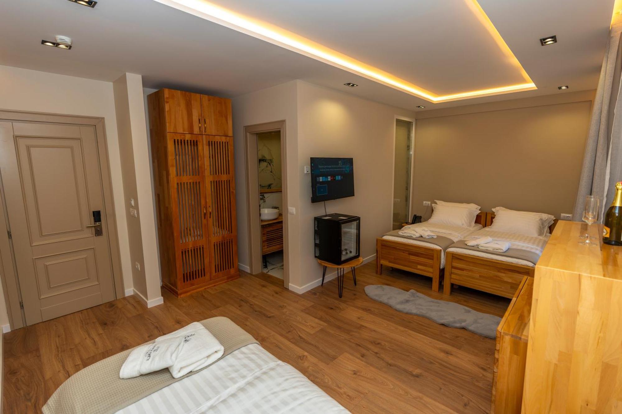 Hotel Jezerca เธทธ์ ภายนอก รูปภาพ